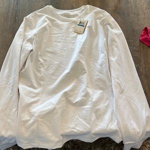 NWT fila sweatshirt